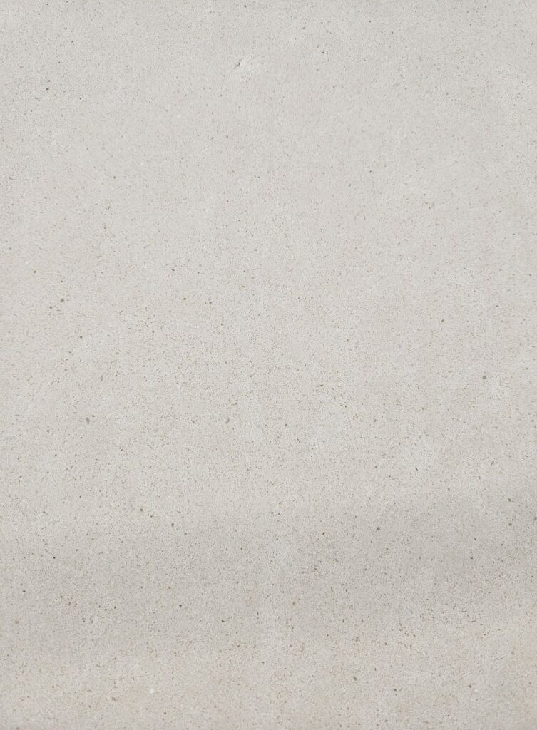 photo 6030697025403734268 y